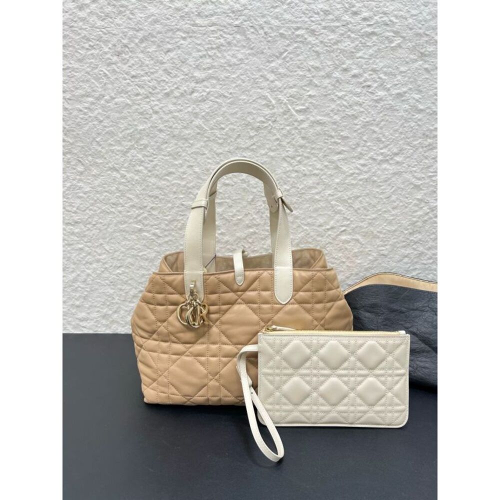 Dior Women Pre-Loved Bag Very Good Condition